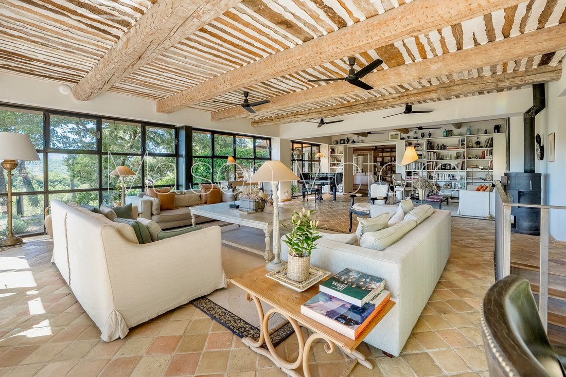 House in Ménerbes, Provence-Alpes-Côte d'Azur, France 5 - 18981513