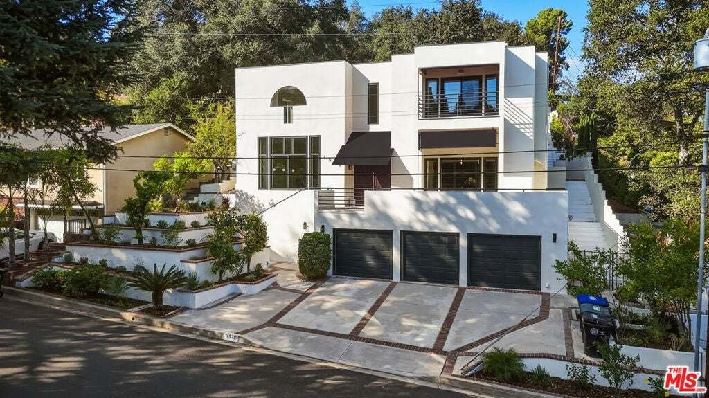 House in Glendale, California, United States 2 - 18964770