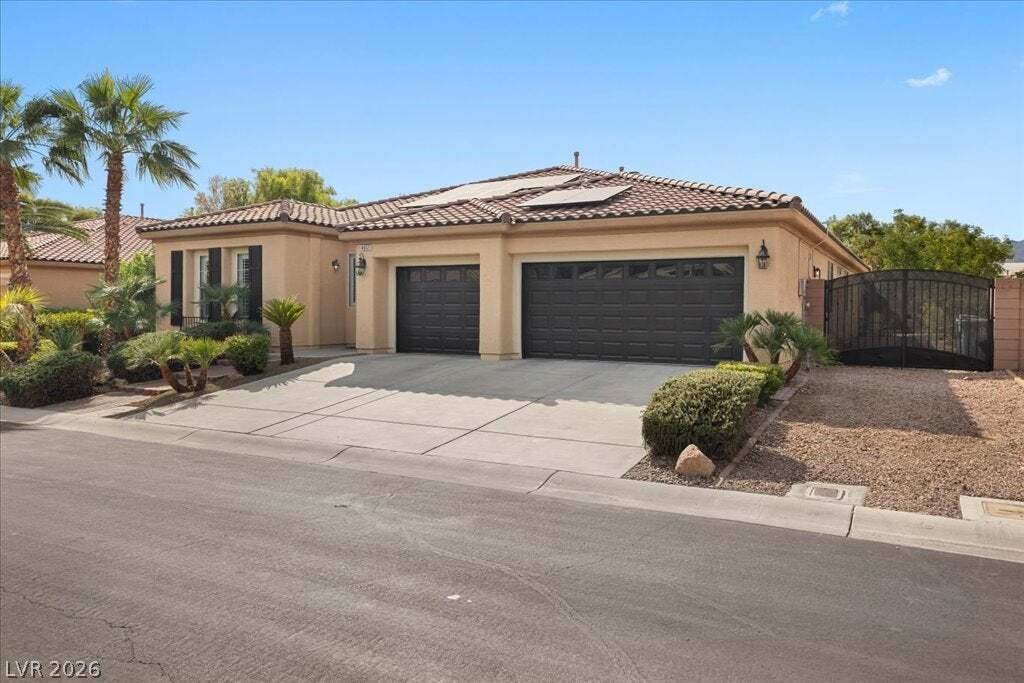 House in Las Vegas, Nevada, United States 4 - 18969376