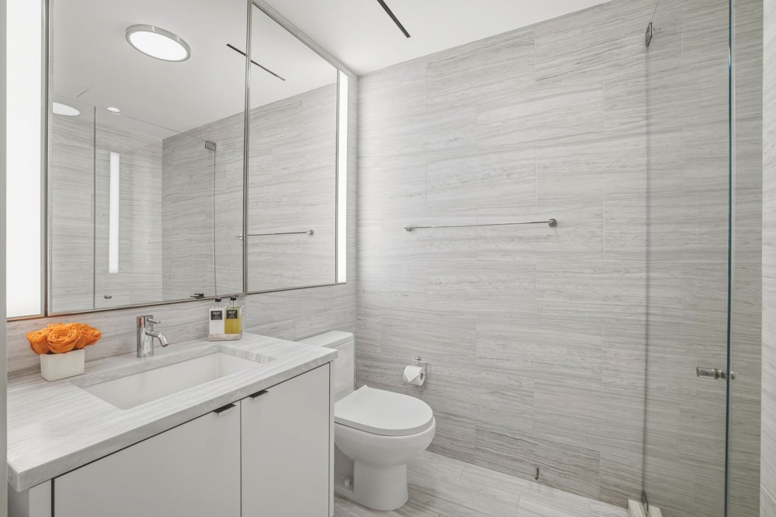 Condo in New York, New York, United States 5 - 18973385