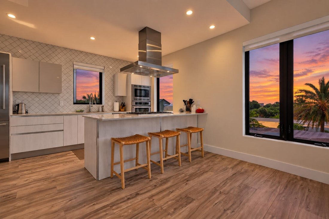 House in Hollywood, Florida, United States 3 - 18970093