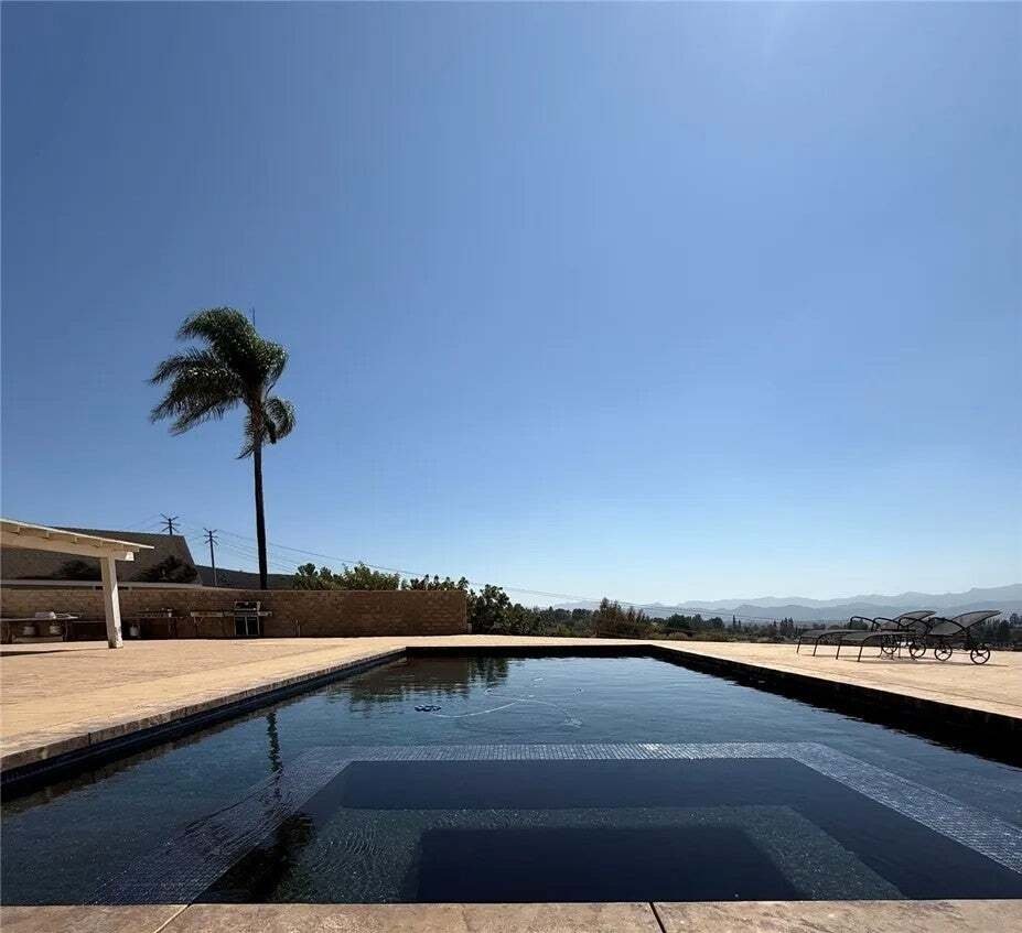 House in Thousand Oaks, California, United States 2 - 18965038