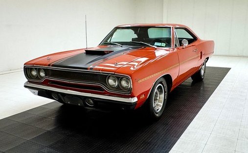 NM 383ci 4bbl V8/NM A833 Manual/ 10 Year Old Resto/8 3/4" 3.55 SureGrip Axle in Morgantown, United States 1