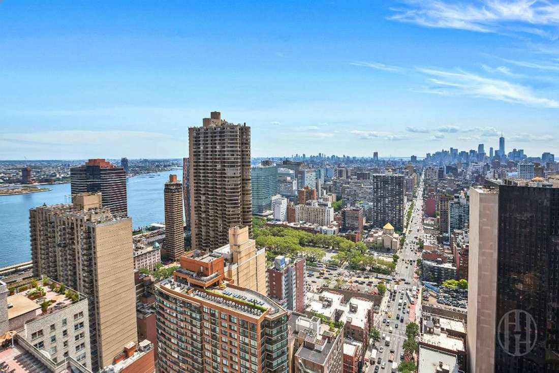 Condo in New York, New York, United States 3 - 18972611