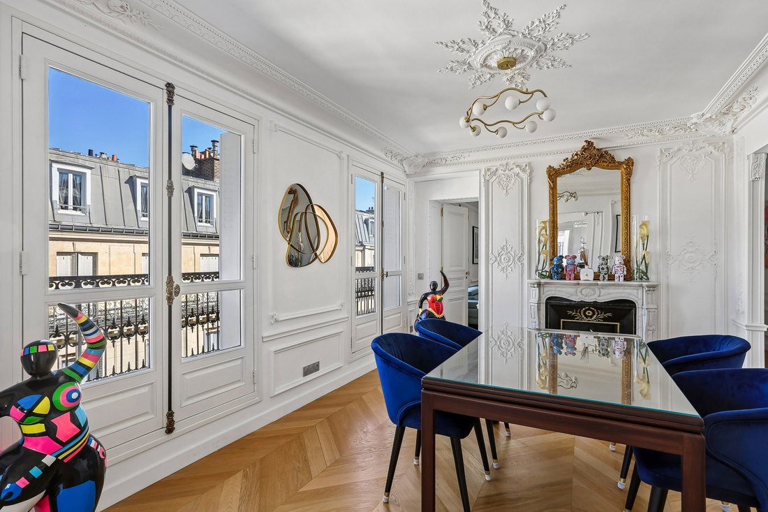 Apartment in Hoche-Friedland, Paris 8e Arrondissement, Paris 5 - 18973391