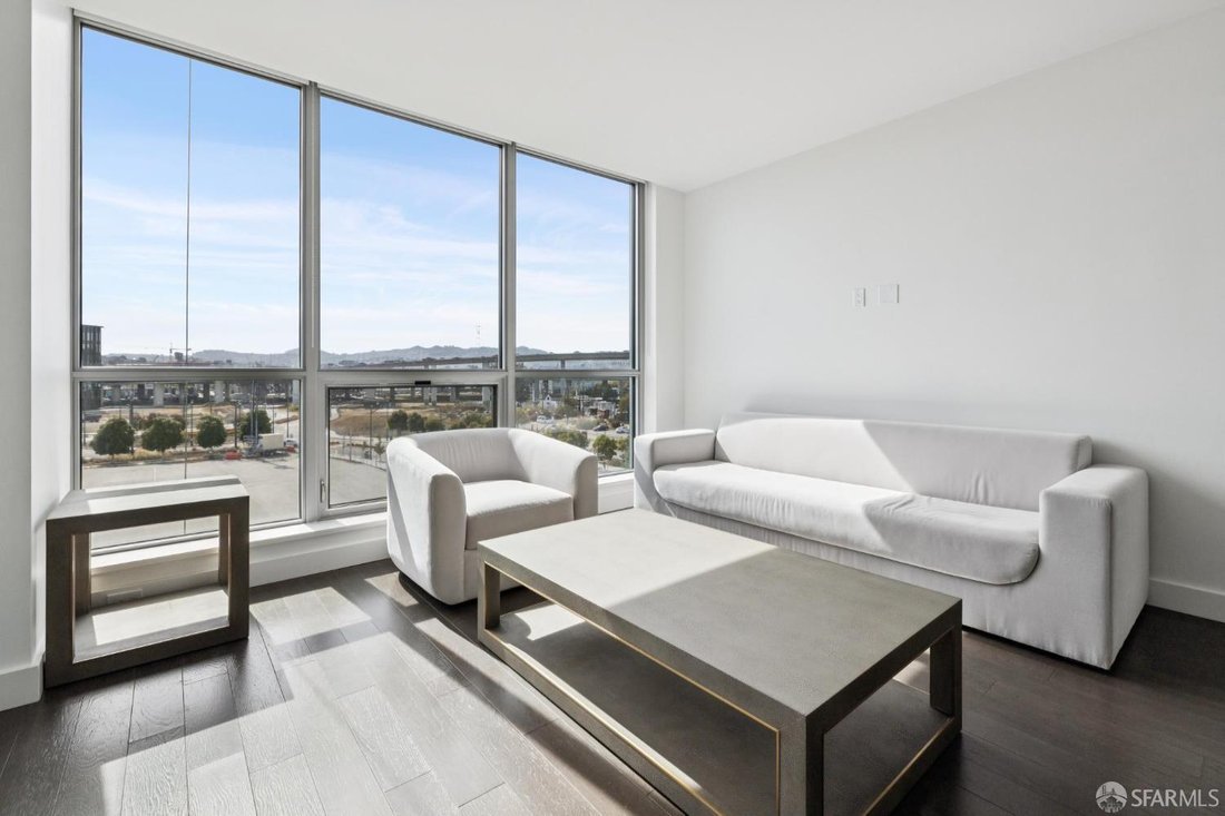 Condo in San Francisco, California, United States 5 - 18973505