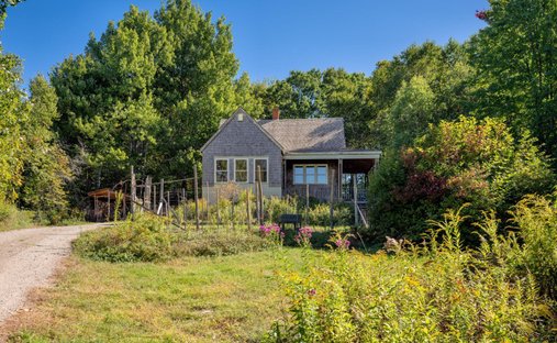 House in Searsmont, Maine, United States 1