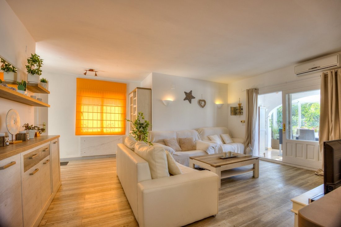 Villa in Moraira, Teulada, Valencian Community 3 - 18976123
