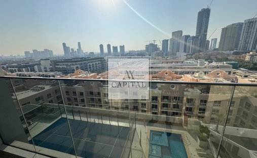 Apartment in Al Jaddaf, Dubai, United Arab Emirates 1
