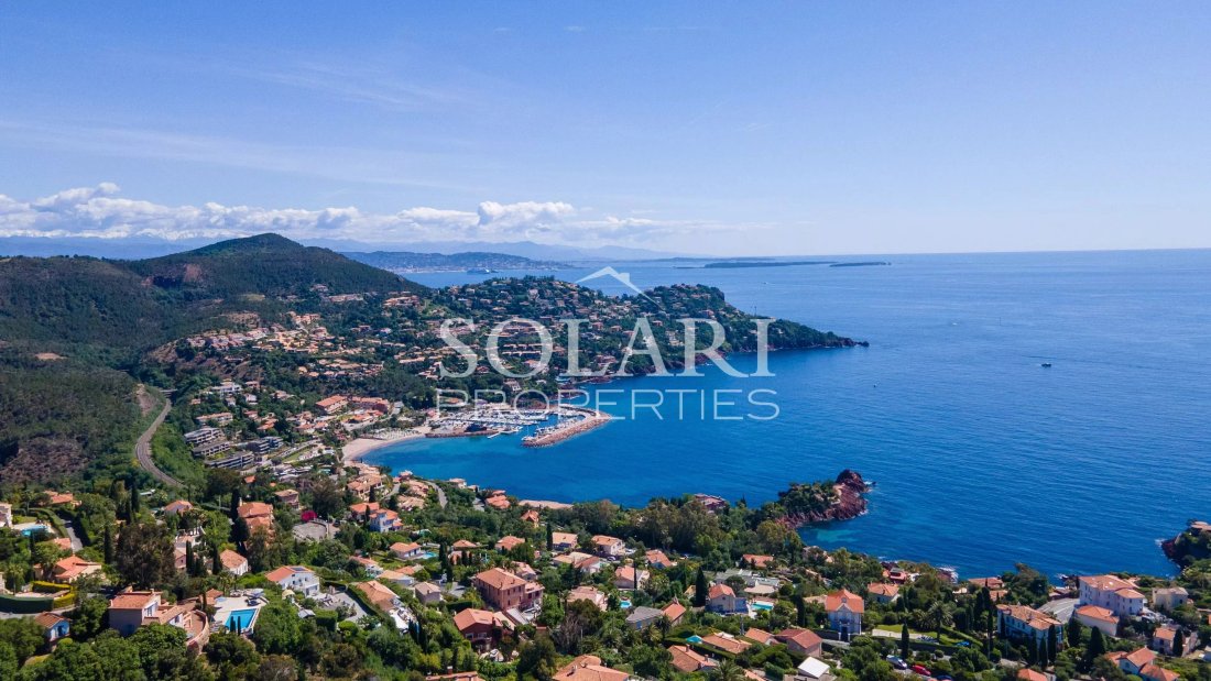 Land in Théoule-sur-Mer, Provence-Alpes-Côte d'Azur, France 2 - 18075691