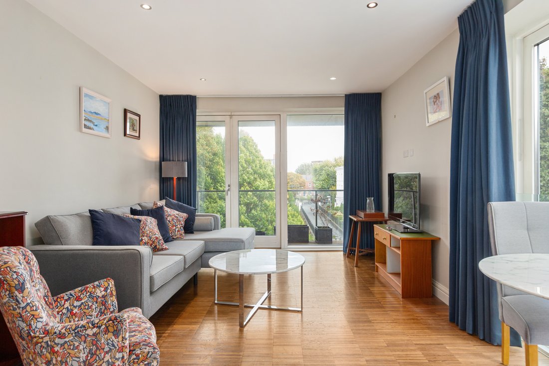 Apartment in Dublin, County Dublin, Ireland 4 - 18973399