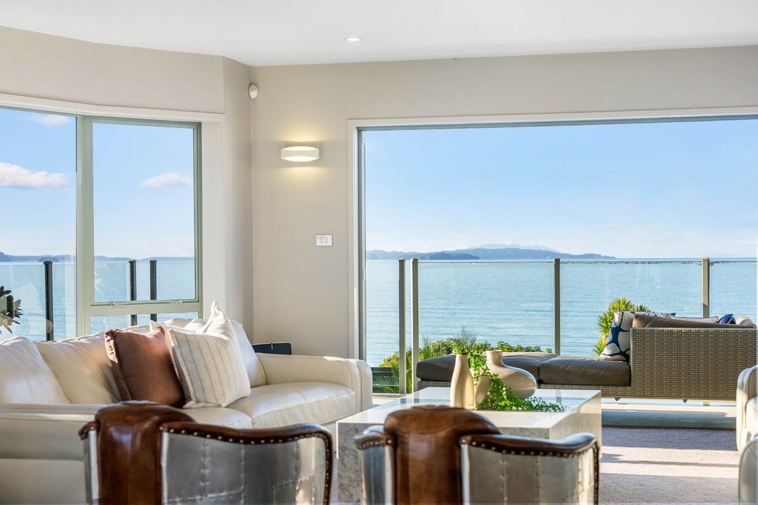 House in Red Beach, Auckland, New Zealand 4 - 18397896