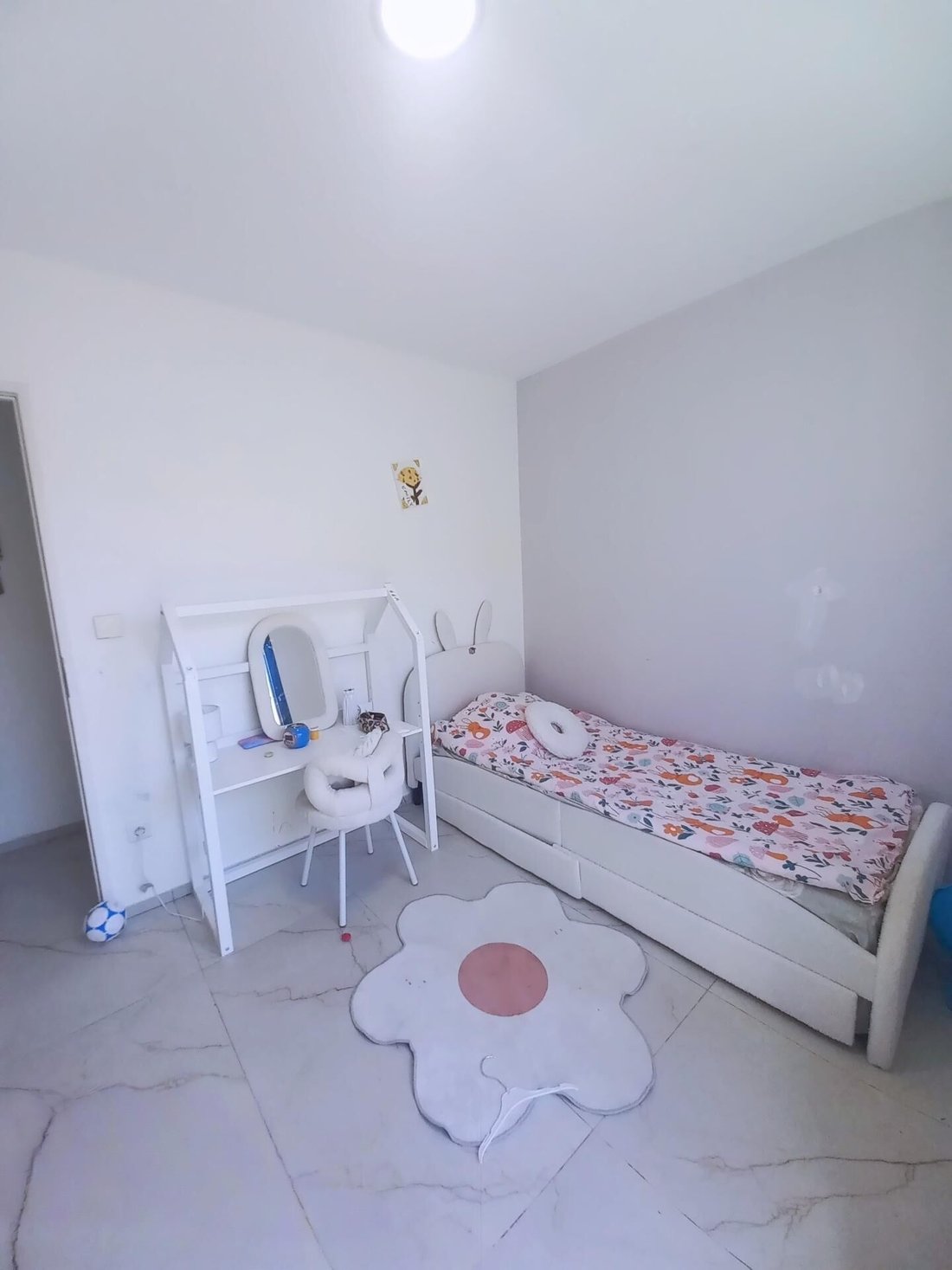 Allet, Bourg-les-Valence, France 5 - 18975304