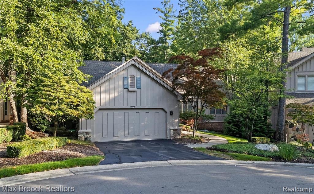 Condo in Orchard Lake Village, Michigan, United States 2 - 18970133