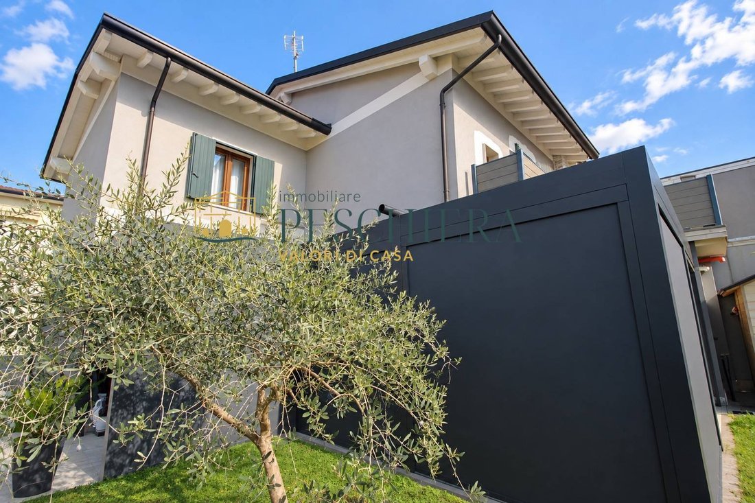 House in Sona, Veneto, Italy 2 - 18972557