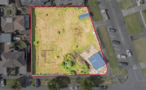 Land in Auckland, Auckland, New Zealand 1