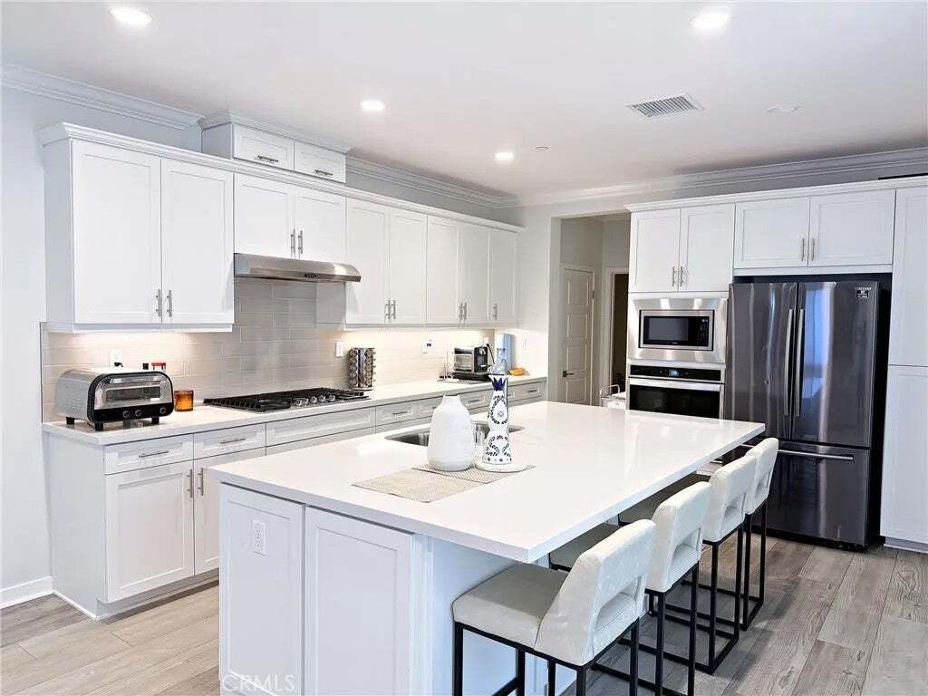 Condo in Irvine, California, United States 5 - 18943267
