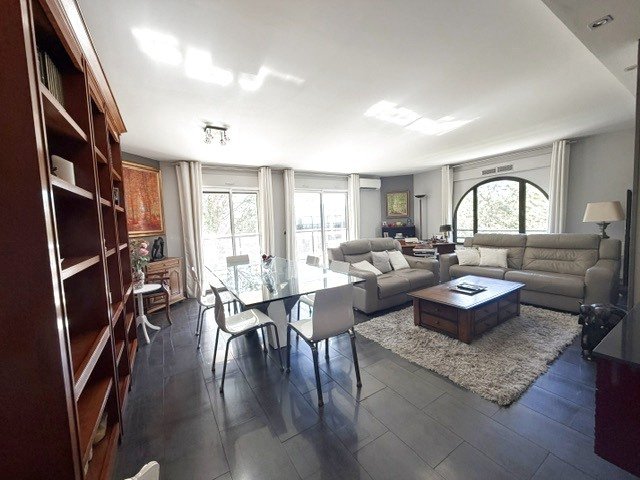 Apartment in Écully, Auvergne-Rhône-Alpes, France 4 - 18970811