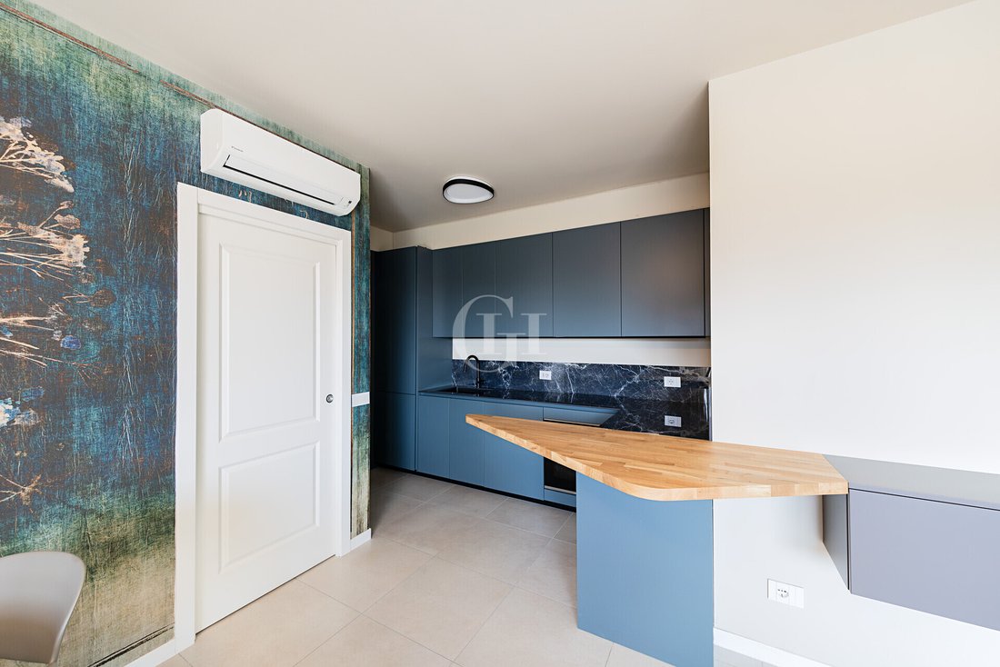 Apartment in Rivoltella, Desenzano del Garda, Lombardy 3 - 18979190
