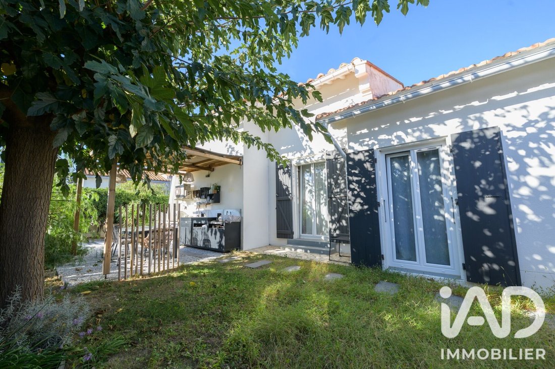 House in Saint-Cyprien, Occitania, France 2 - 18975489