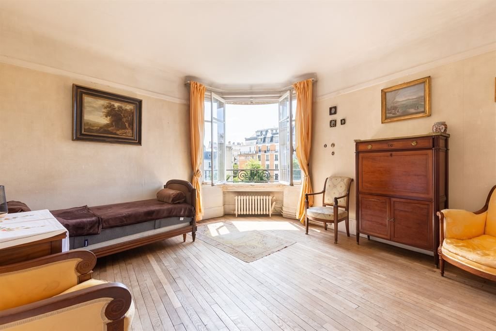 Apartment in Palais Royal, Paris 1er Arrondissement, Paris 5 - 18966330