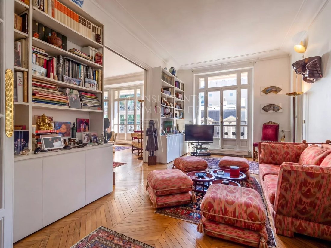 Apartment in Porte Dauphine, Paris 16e Arrondissement, Paris 3 - 18965245