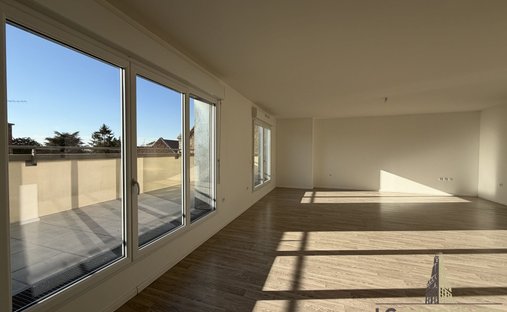 Apartment in Saint Jacques-Saint Roch, Amiens, France 1