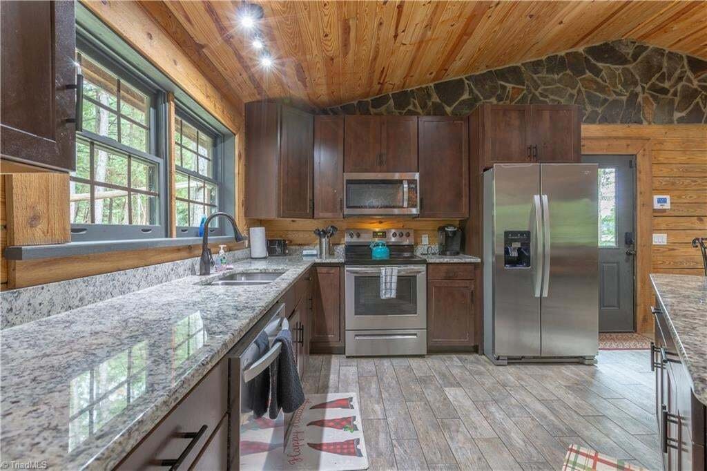House in Henderson, North Carolina, United States 4 - 18977493