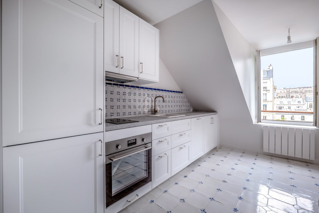 Apartment in Hoche-Friedland, Paris 8e Arrondissement, Paris 5 - 18973389