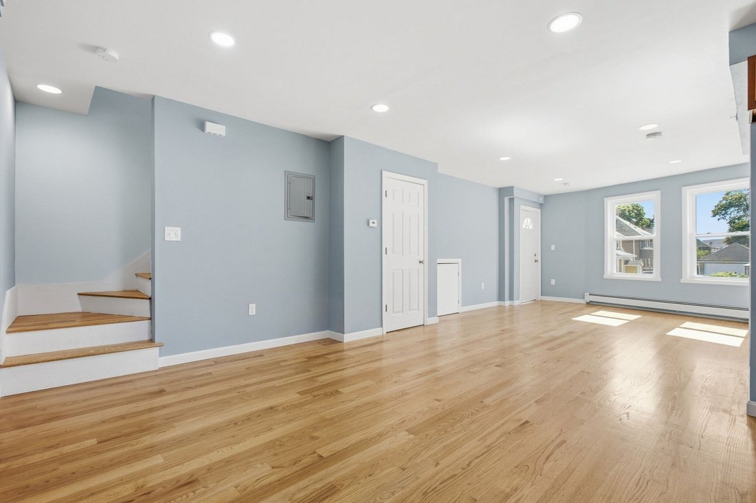 House in Boston, Massachusetts, United States 4 - 18973208