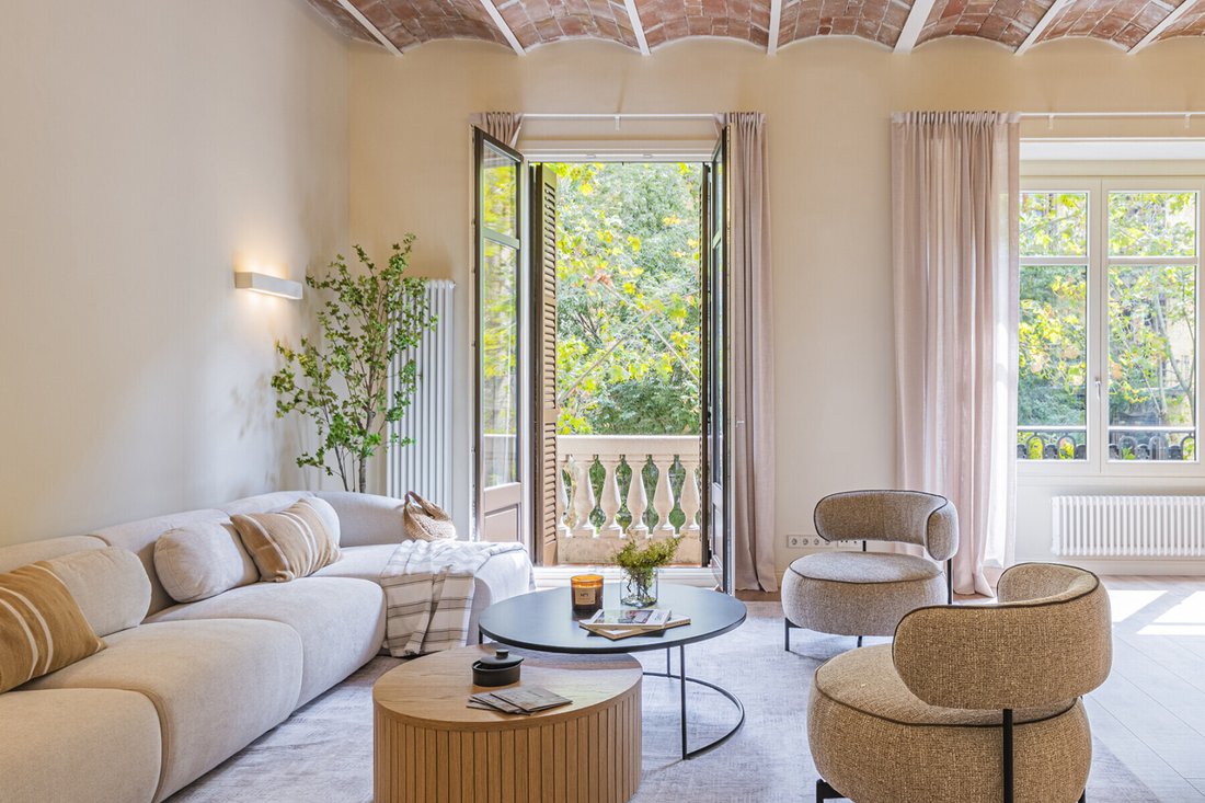Apartment in Eixample, Barcelona, Spain 3 - 18974413