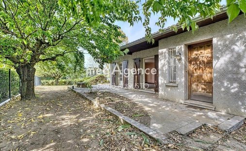 Villa in Tassin le Bourg, Tassin-la-Demi-Lune, France 1