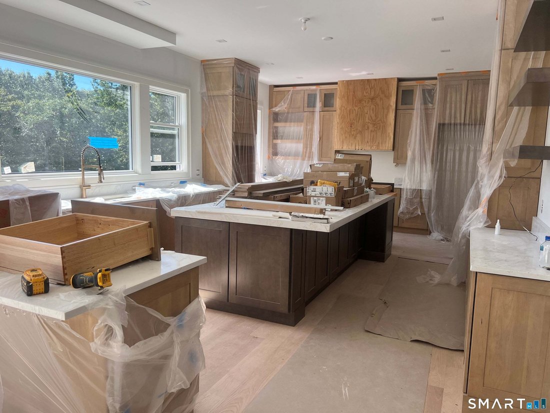 House in Southbury, Connecticut, United States 3 - 18968583