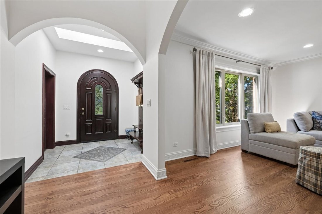 House in Wilmette, Illinois, United States 4 - 18975026