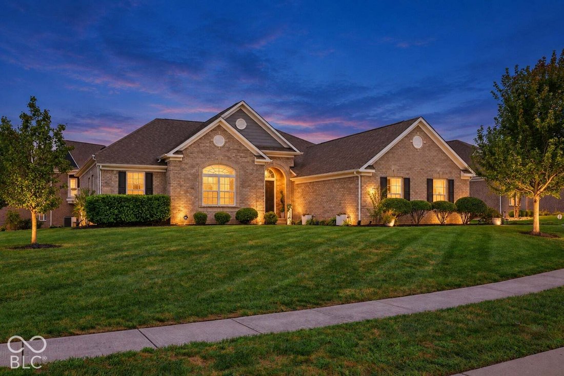 House in Greenwood, Indiana, United States 3 - 18968551