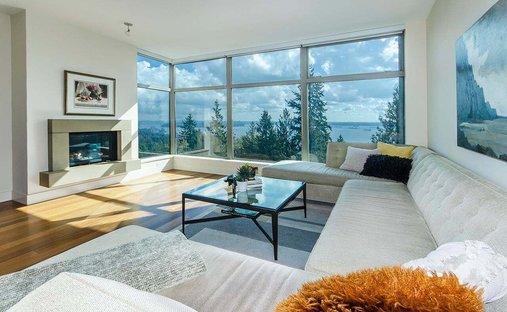 Condo in West Vancouver, British Columbia, Canada 1