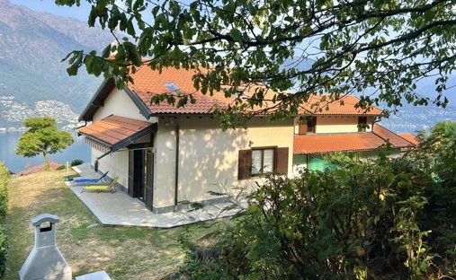 House in Gambarogno, Ticino, Switzerland 1