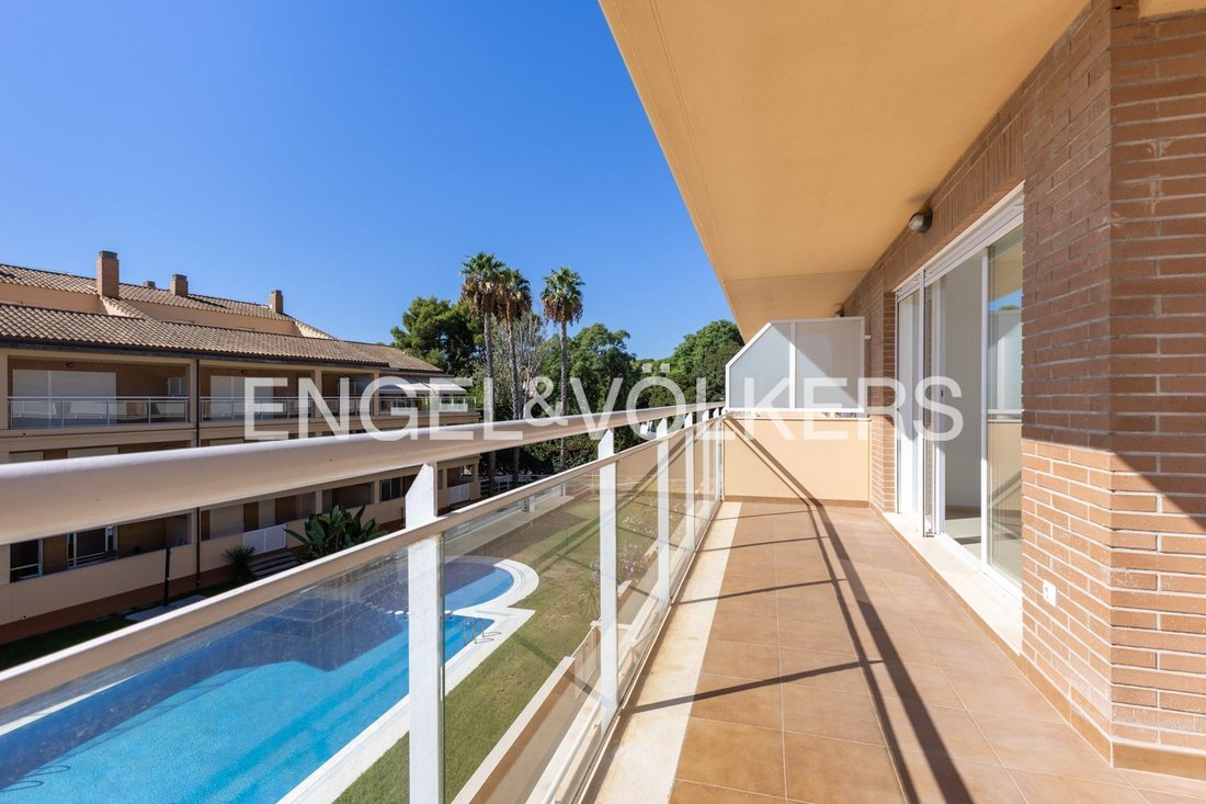 Penthouse in Campo Olivar, Godella, Valencian Community 3 - 18971464