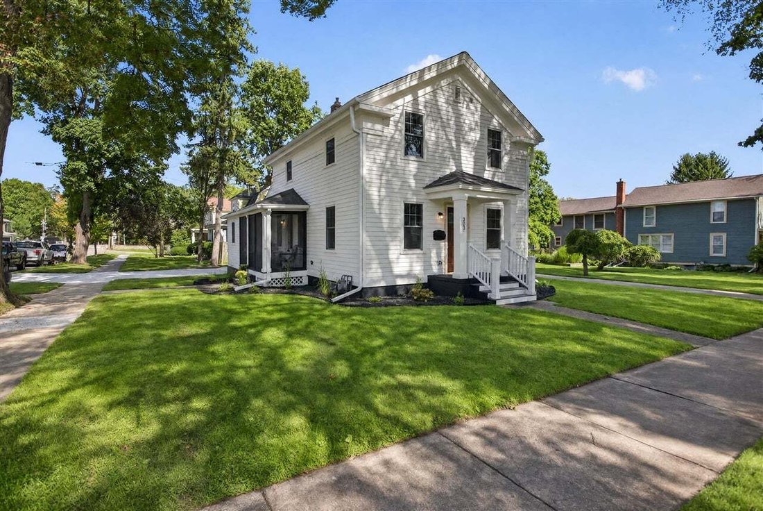 House in Chelsea, Michigan, United States 1 - 18965619