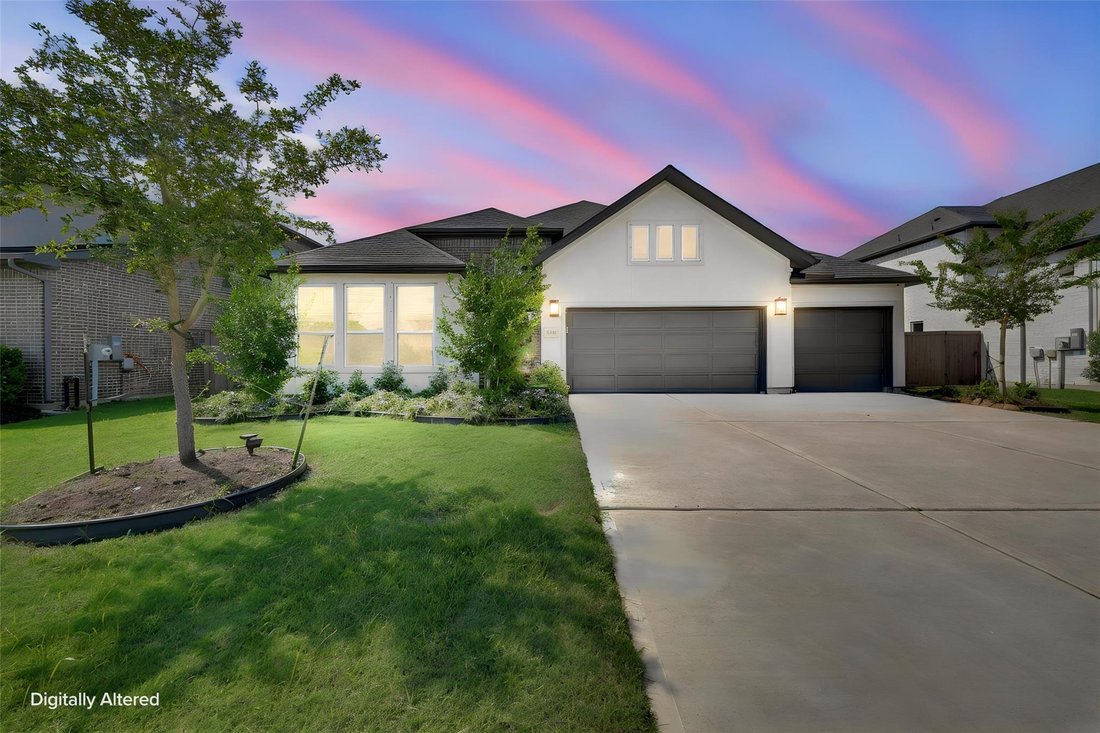 House in Friendswood, Texas, United States 2 - 18970506