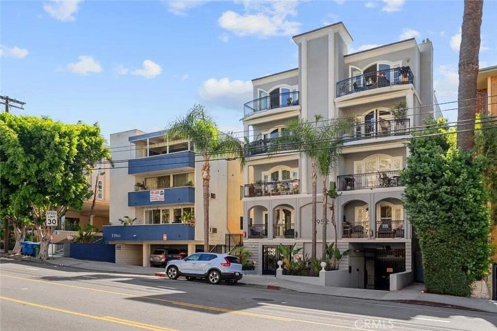 Condo in Los Angeles, California, United States 2 - 18970635