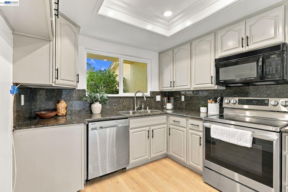 Townhouse in Newark, California, United States 5 - 18968721