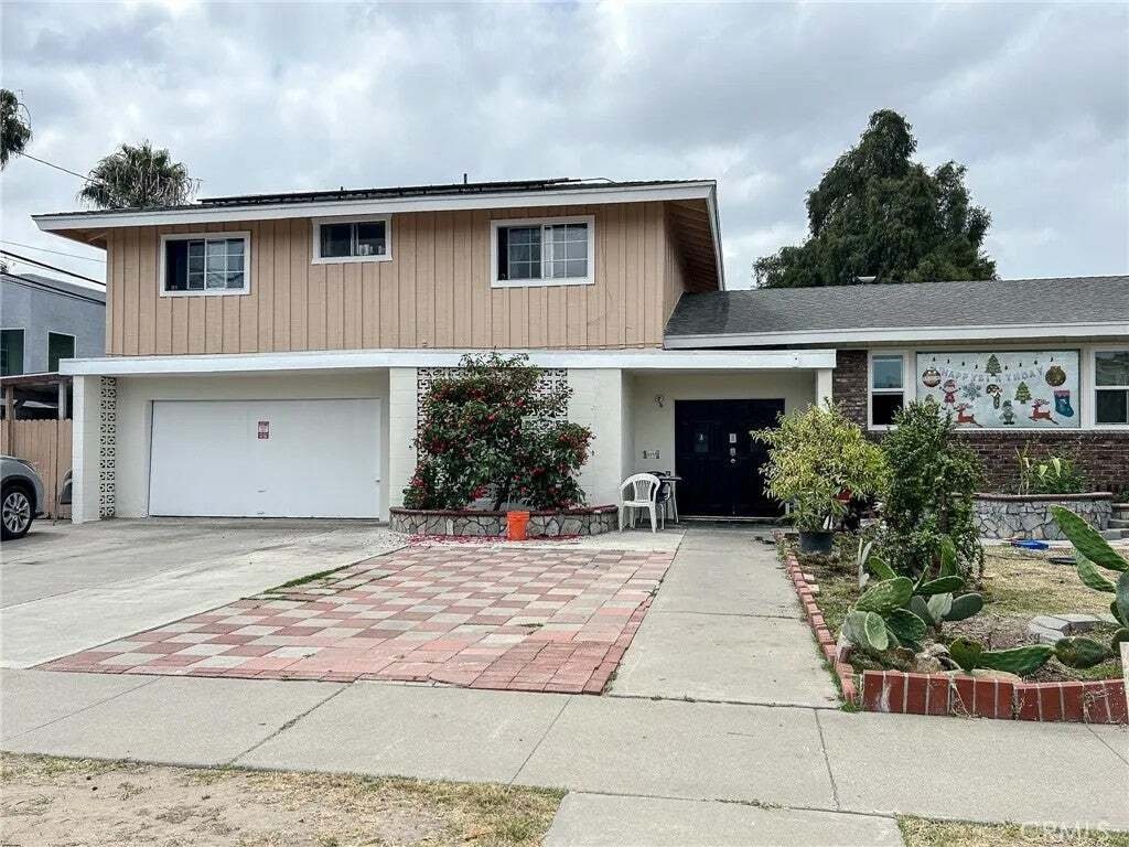 House in Midway City, California, United States 1 - 18965076