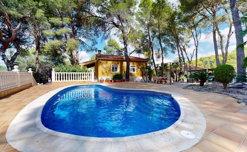 House in Alzira, Valencian Community, Spain 1