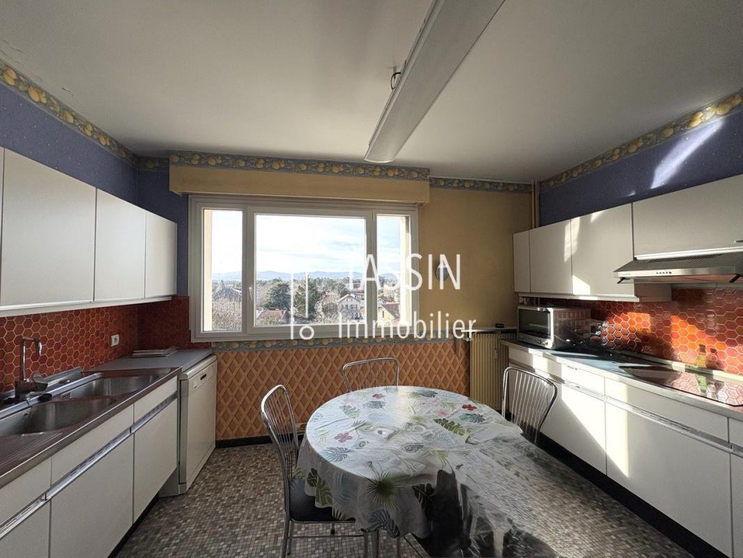 Apartment in Tassin le Bourg, Tassin-la-Demi-Lune, France 5 - 18971017