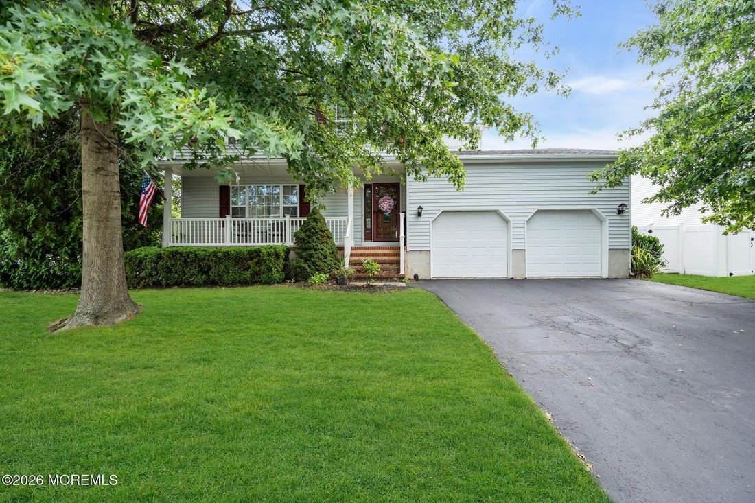House in Howell Township, New Jersey, United States 1 - 18973755