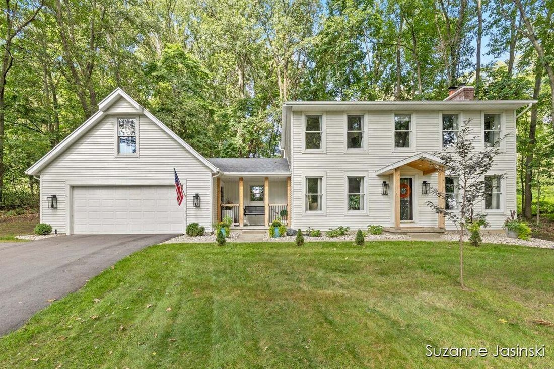 House in Rockford, Michigan, United States 1 - 18970124