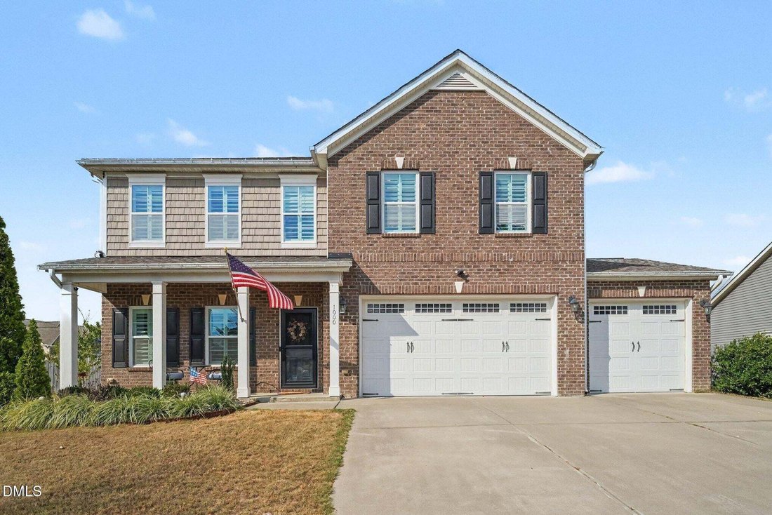 House in Fuquay-Varina, North Carolina, United States 1 - 18965330