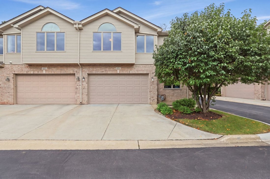 Townhouse in Roselle, Illinois, United States 2 - 18965310