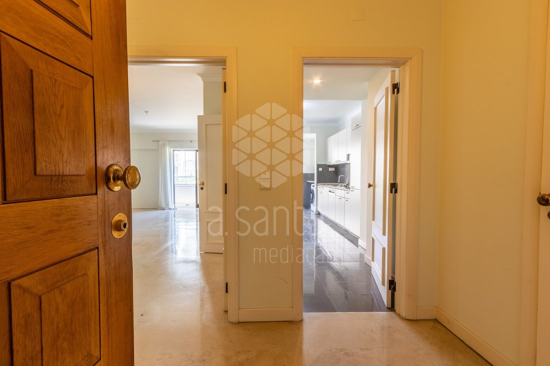 Apartment in Cascais e Estoril, Lisbon, Portugal 2 - 18976603